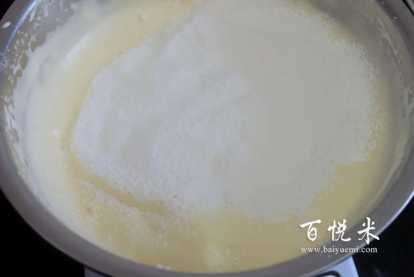 只用雞蛋和面粉做的無水脆皮蛋糕，快來試試是不是你小時(shí)候的味道